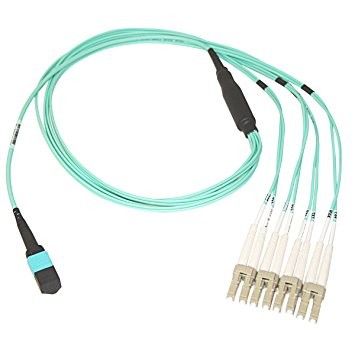 Lichtwellenleiter PVC-Hülle des Monomode--MTP MPO des Verbindungskabel-OM3 8 des Kern-10g