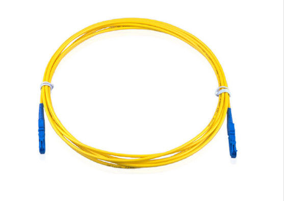 Gelbes Faser-Optikverbindungskabel E2000 UPC fertigen für FTTX-Netz kundenspezifisch an fournisseur