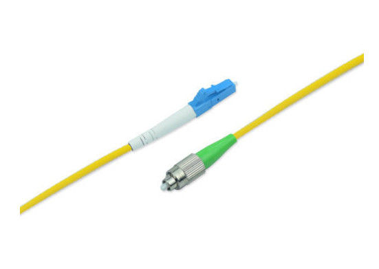 Faser-Optikverbindungskabel-Kabel kundengebundene Längen-niedrige Einfügungsdämpfung Corning G657 fournisseur