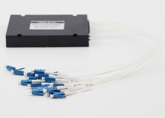 Hoher genauer 8 Kanalmultiplexer, zentrale Wellenlänge Mux und niedrige Einfügungsdämpfung Demux fournisseur